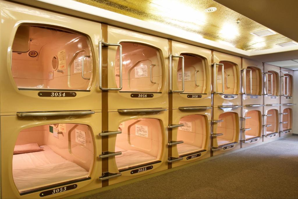 Green Plaza Shinjuku Capsule Kapselhotell